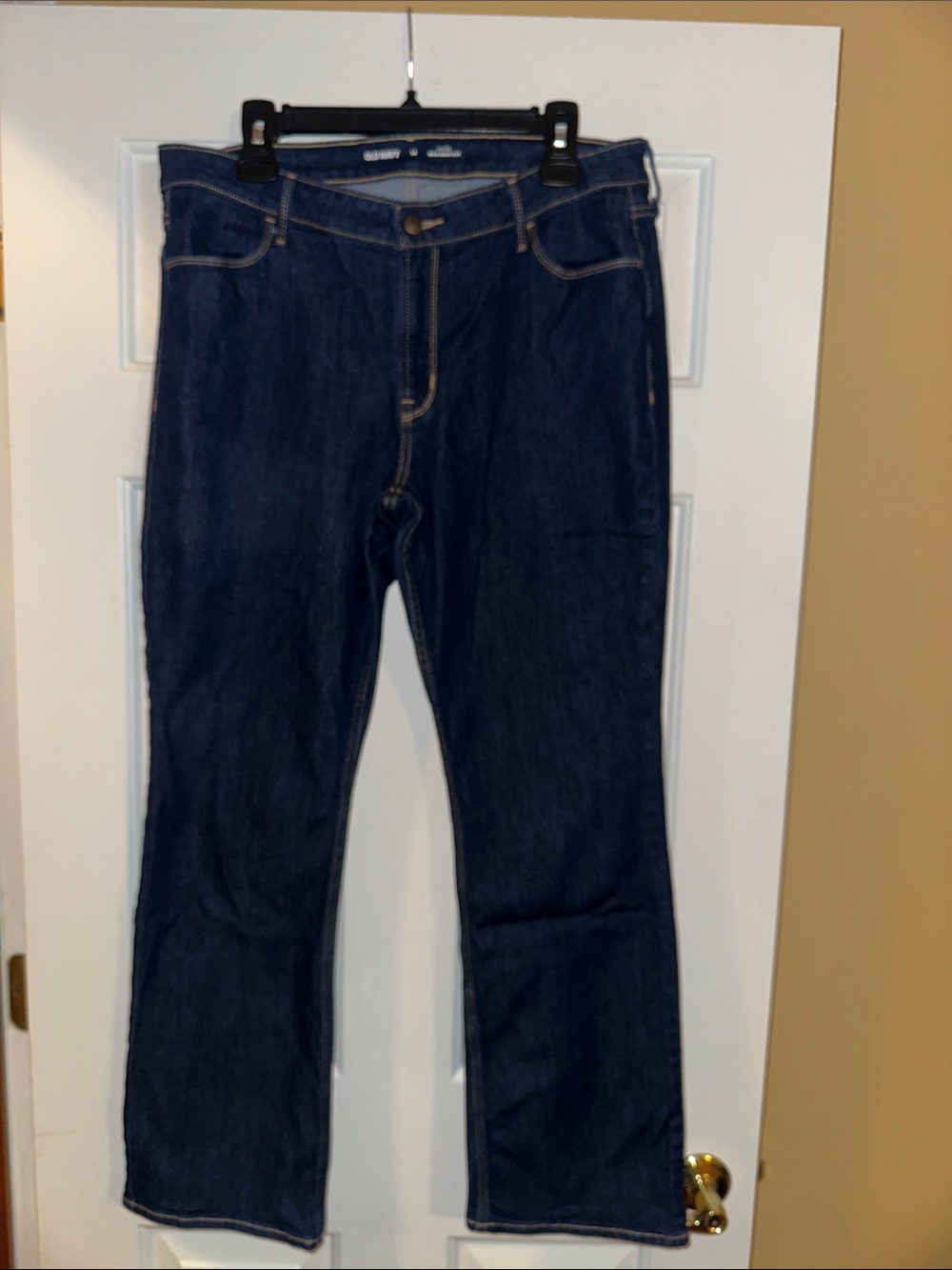 Like New Old Navy Mid-Rise Wow Boot-cut Jeans - Size 14R